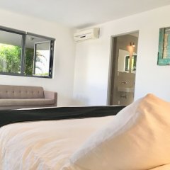 J E T S E T Giant Stylish Contemporary Villa at Spanish Water Bay in Willemstad, Curacao from 723$, photos, reviews - zenhotels.com guestroom photo 5
