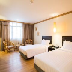 Tarntawan Place Hotel Surawong Bangkok Бангкок фото 4