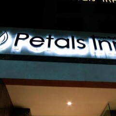 Отель Petals Inn Бангкок парковка