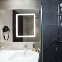 Отель Novotel Madrid Center ванная