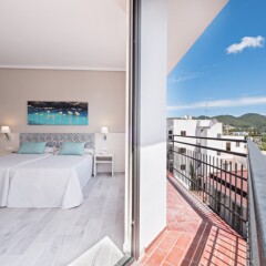 azuLine Hotel Llevant балкон