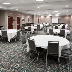 Отель Hampton Inn Gateway Arch Downtown фото 2