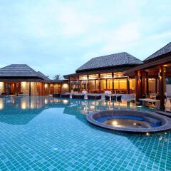 Отель APSARA Beachfront Resort and Villa бассейн фото 2