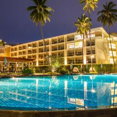 Отель Crowne Plaza Phuket Panwa Beach бассейн фото 3