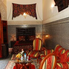 Отель Riad La Perle De La Médina Марокко, Фес - отзывы, цены и фото номеров - забронировать отель Riad La Perle De La Médina онлайн интерьер отеля фото 2