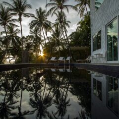 Отель Monkey Flower Villas балкон