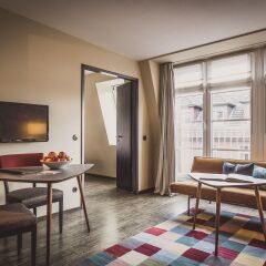 Отель Henri Hotel Hamburg Downtown Германия, Гамбург - 1 отзыв об отеле, цены и фото номеров - забронировать отель Henri Hotel Hamburg Downtown онлайн комната для гостей