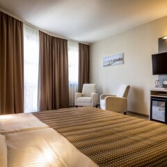 Отель Corvin Hotel Budapest - Corvin wing Венгрия, Будапешт - отзывы, цены и фото номеров - забронировать отель Corvin Hotel Budapest - Corvin wing онлайн комната для гостей фото 4