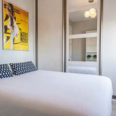 Отель Alterhome Apartamento Plaza de Castilla II комната для гостей фото 4