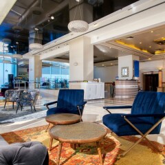 Отель Crowne Plaza Tel Aviv Beach интерьер отеля фото 3