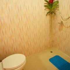 Отель Kantiang Guest House ванная