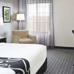 Отель La Quinta Inn & Suites by Wyndham Billings США, Биллингс - отзывы, цены и фото номеров - забронировать отель La Quinta Inn & Suites by Wyndham Billings онлайн удобства в номере фото 2