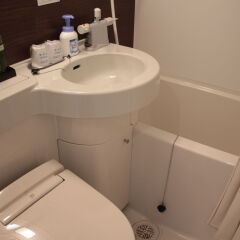 Hotel Livemax Tokyo Bakurocho Токио ванная фото 2