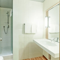 Отель DC Hotel international Италия, Падуя - отзывы, цены и фото номеров - забронировать отель DC Hotel international онлайн ванная фото 2