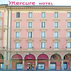 Отель Mercure Bologna Centro Болонья с домашними животными