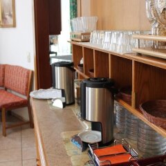 Отель Pension Locarno Германия, Мюнхен - отзывы, цены и фото номеров - забронировать отель Pension Locarno онлайн гостиничный бар