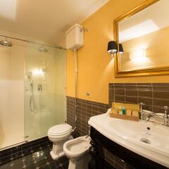 Отель Boutique B&B Torre De' Conti Италия, Флоренция - отзывы, цены и фото номеров - забронировать отель Boutique B&B Torre De' Conti онлайн ванная