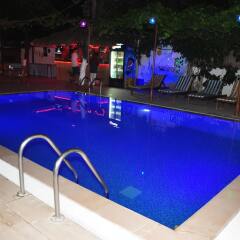 Kaliptus Hotel бассейн фото 2