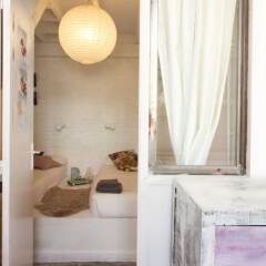 Отель Holiday Home Blanca Барселона ванная