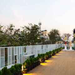 Boxpackers Hostel Phranakorn Бангкок парковка
