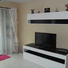 Апартаменты Apartments Friendly Neocondo Паттайя комната для гостей фото 4