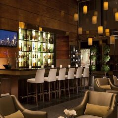 Отель Millenium Hilton США, Нью-Йорк - 1 отзыв об отеле, цены и фото номеров - забронировать отель Millenium Hilton онлайн гостиничный бар