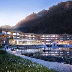 Отель Feuerstein Nature Family Resort Горнолыжный курорт Ортлер вид на фасад