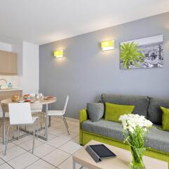 Отель Aparthotel Adagio access Nice Magnan Франция, Ницца - 12 отзывов об отеле, цены и фото номеров - забронировать отель Aparthotel Adagio access Nice Magnan онлайн комната для гостей