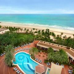 Ajman Hotel балкон