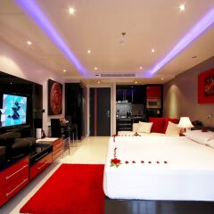 Отель Absolute Bangla Suites комната для гостей фото 4