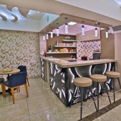 Resitpasa Istanbul Турция, Стамбул - отзывы, цены и фото номеров - забронировать отель Resitpasa Istanbul онлайн гостиничный бар