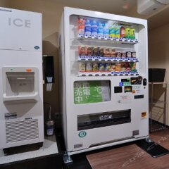 Отель Dormy Inn EXPRESS Meguro Aobadai Hot Spring банкомат