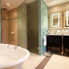 Отель Majestic Apartments Champs Elysées Франция, Париж - отзывы, цены и фото номеров - забронировать отель Majestic Apartments Champs Elysées онлайн ванная фото 2