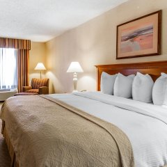 Quality Inn Exit 4 in Clarksville, United States of America from 104$, photos, reviews - zenhotels.com guestroom photo 2