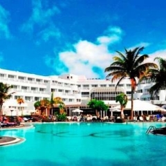Hotel Hipotels La Geria с домашними животными