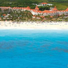 Отель Occidental Caribe - All Inclusive Доминикана, Игуэй - отзывы, цены и фото номеров - забронировать отель Occidental Caribe - All Inclusive онлайн пляж фото 2