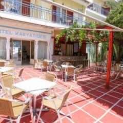 Hotel Karyatides фото 3