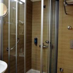 Kardes Hotel Турция, Бурса - отзывы, цены и фото номеров - забронировать отель Kardes Hotel онлайн ванная