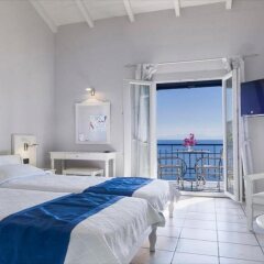 Adrina Beach Hotel in Skopelos, Greece from 94$, photos, reviews - zenhotels.com guestroom photo 2