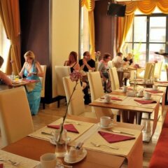 Отель M-Square Hotel Венгрия, Будапешт - 3 отзыва об отеле, цены и фото номеров - забронировать отель M-Square Hotel онлайн питание фото 4