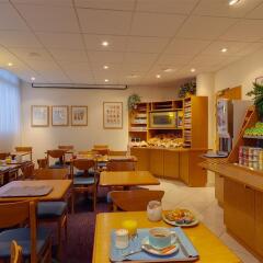 Отель Hôtel Kyriad Rennes питание