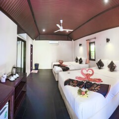 Отель Lanta Pearl Beach Resort
