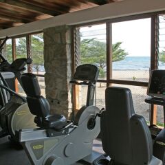 Hotel Club Du Lac Tanganyika фитнесс-зал фото 4