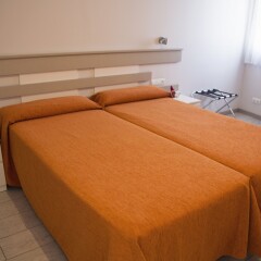 Отель Comfort Calella комната для гостей фото 5