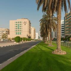 Coral Dubai Deira Hotel фото 2