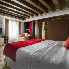 Отель Palazzo Giovanelli e Gran Canal Италия, Венеция - отзывы, цены и фото номеров - забронировать отель Palazzo Giovanelli e Gran Canal онлайн сейф в номере