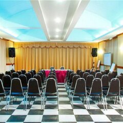 Отель Tara Garden Hotel Таиланд, Бангкок - 1 отзыв об отеле, цены и фото номеров - забронировать отель Tara Garden Hotel онлайн помещение для мероприятий фото 2