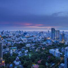 Отель Urbana Sathorn Бангкок балкон