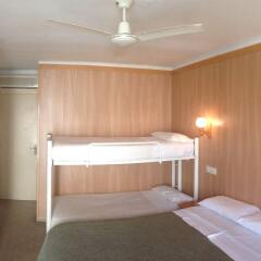 Отель Hostal Rom Испания, Курорт Росес - отзывы, цены и фото номеров - забронировать отель Hostal Rom онлайн детские мероприятия