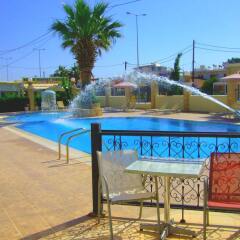 Antonios Hotel бассейн фото 2